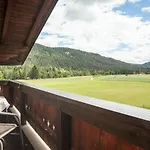 Haus Bergesblick * لوتاش