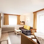 Haus Bergesblick لوتاش