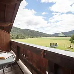 Haus Bergesblick لوتاش