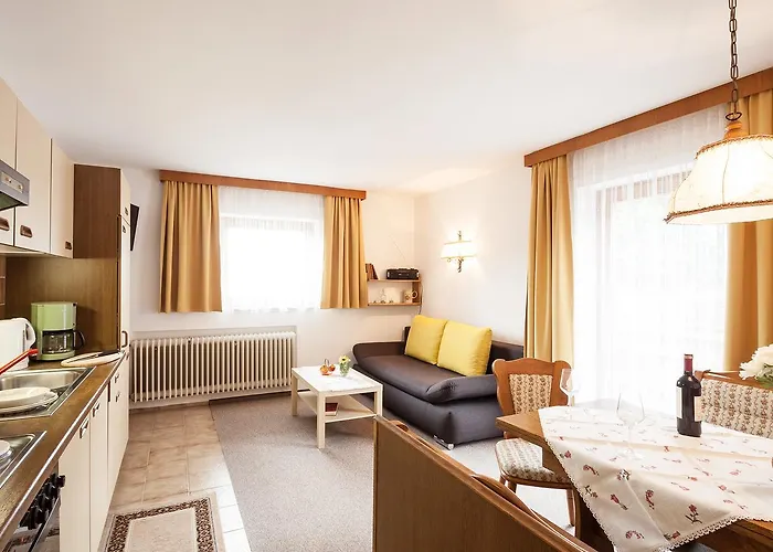 Haus Bergesblick 洛伊塔施